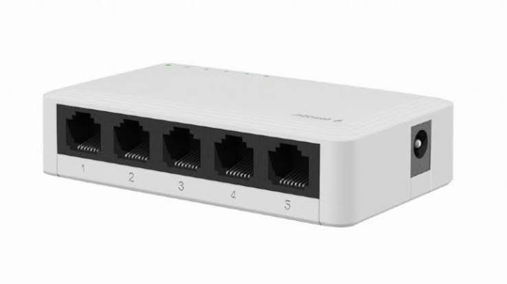 5-port unmanaged Fast Ethernet SOHO network switch-DS-3E0105D-O